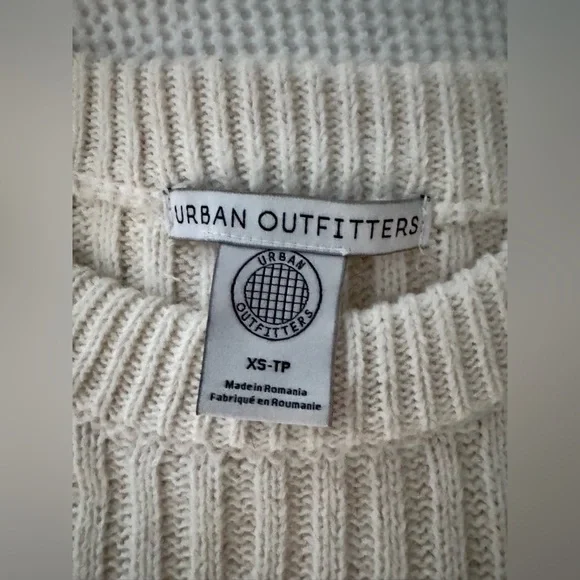 Urban Outfitters crop oversized‎ long sleeves crea knitted sweater size XS - Picture 6 of 15